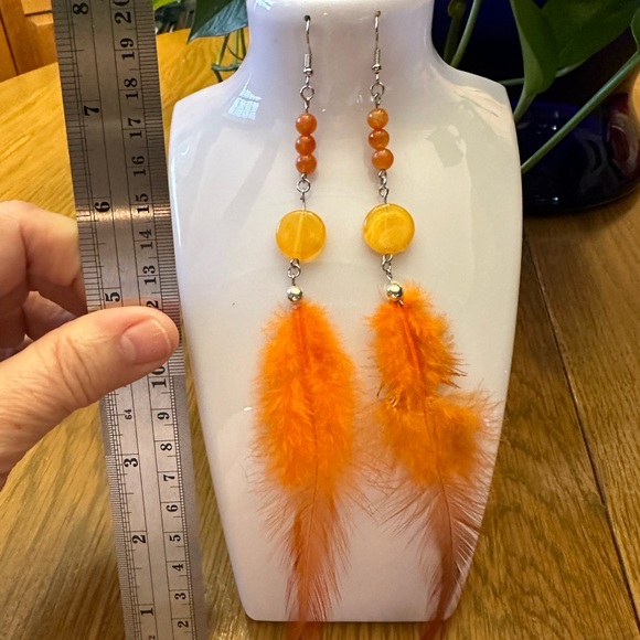 Orange feather earrings - Picture 3 of 3
